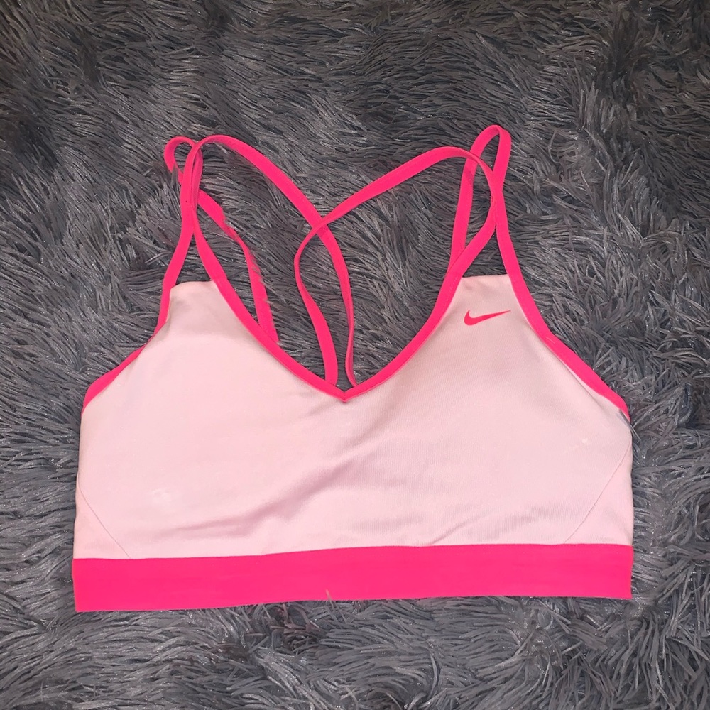 Nike hot pink reflective sports bra with padding